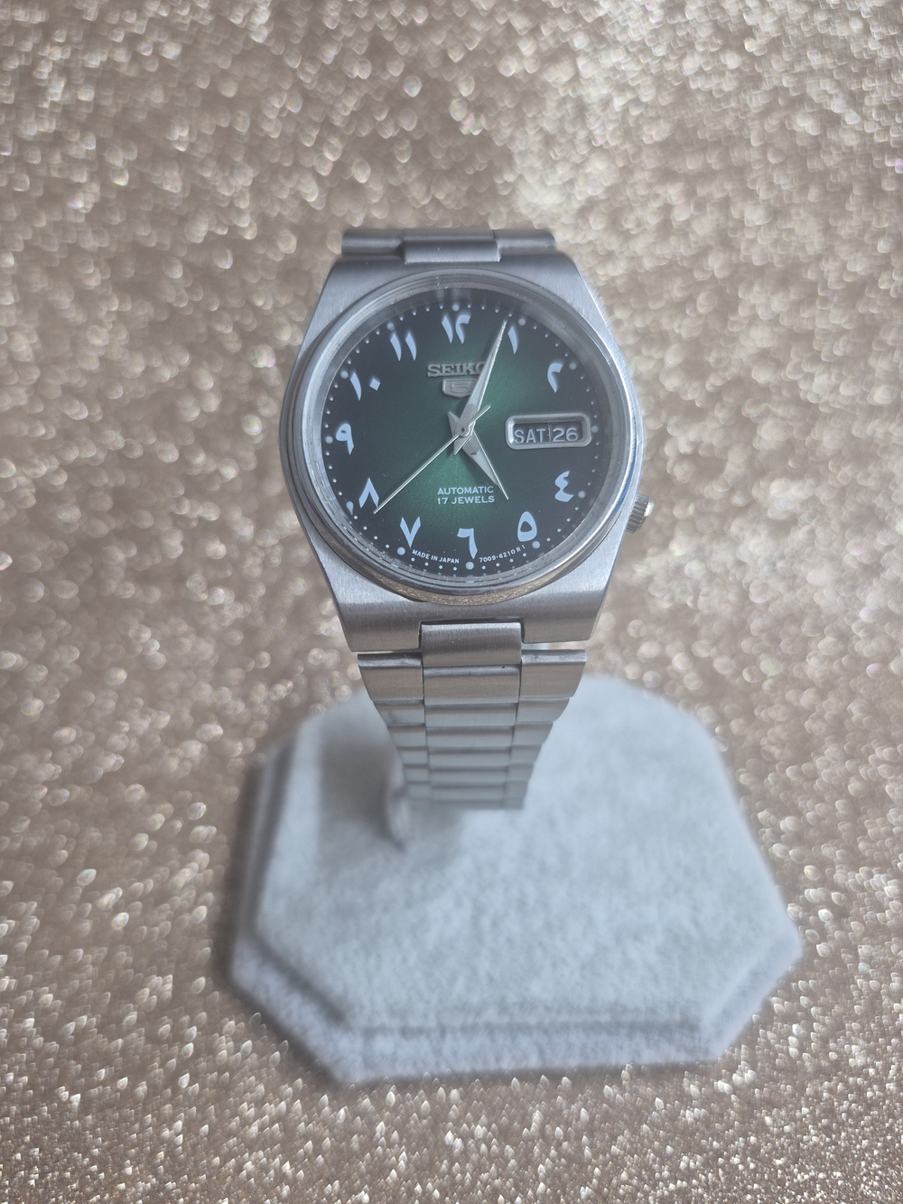 Seiko Stainless Steel Watch with Green Sunburst Dial